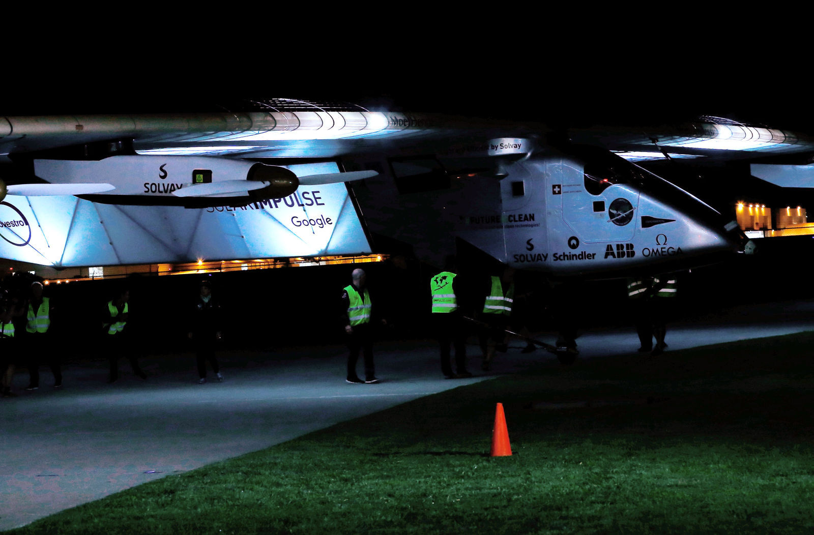 solar plane